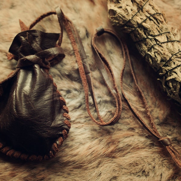 The Healer IV • Pouch necklace • Leather necklace • Pagan leather pouch • Medicine pouch • Pouch bag necklace • Healing pouch • Shamanic