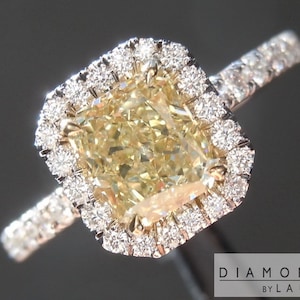 1.01ct Brownish Greenish Yellow VS2 Radiant Cut Diamond Ring R6624