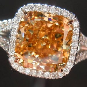3.07ct Fancy Brown Yellow Cushion Cut Diamond Ring GIA R3748