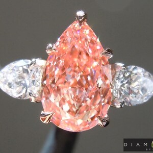 1.62ct Pink VVS2 Pear Shape Lab Grown Diamond Ring R9459