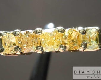 0.73ctw Yellow Cushion Cut Diamond Ring R7855