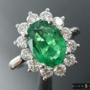 1.61ct Emerald Oval Shape Ring R8857