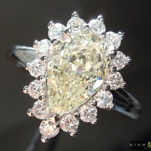 1.51ct U-V VS1 Pear Shape Diamond Ring R10102