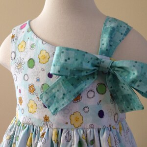 Cutie Bow dress PDF sewing pattern and tutorial, Sizes 3 8 girls, instant download image 3