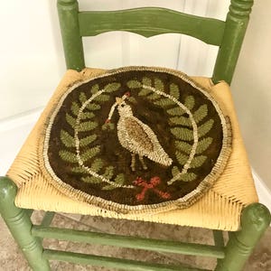 MOCKINGBIRD Rug pattern for hooking and punch needle.  Round 12&quot;, 14&quot; or 16&quot;.   Foundation cloth choices at checkout.