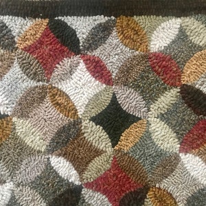 DIAMONDS IN CIRCLES Rug pattern for hooking and punch needle.  15&quot;x27&quot;  18&quot;x33&quot;  22&quot;x40&quot; Foundation cloth choices at checkout.