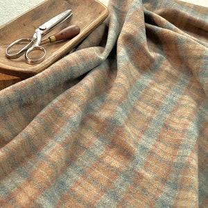 100% Wool Fat 1/4&#39;s (16&quot;x28&quot;) for rug hooking, appliqué and crafts. Washed and felted ready for use. Color:  PASTEL PLAID