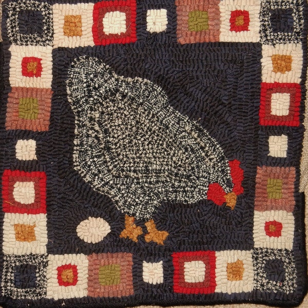 CHICKEN OR EGG? Rug pattern for hooking and punch needle.  14" x 14" or 20" x 20".   Foundation choices, primitive linen, monks.