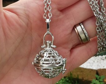 Bola L/'Originale Collana Bola Messicana Gravidanza Chiama Angeli Dolce Attesa Mamma e Bambino Fatta in Messico 2.2 cm