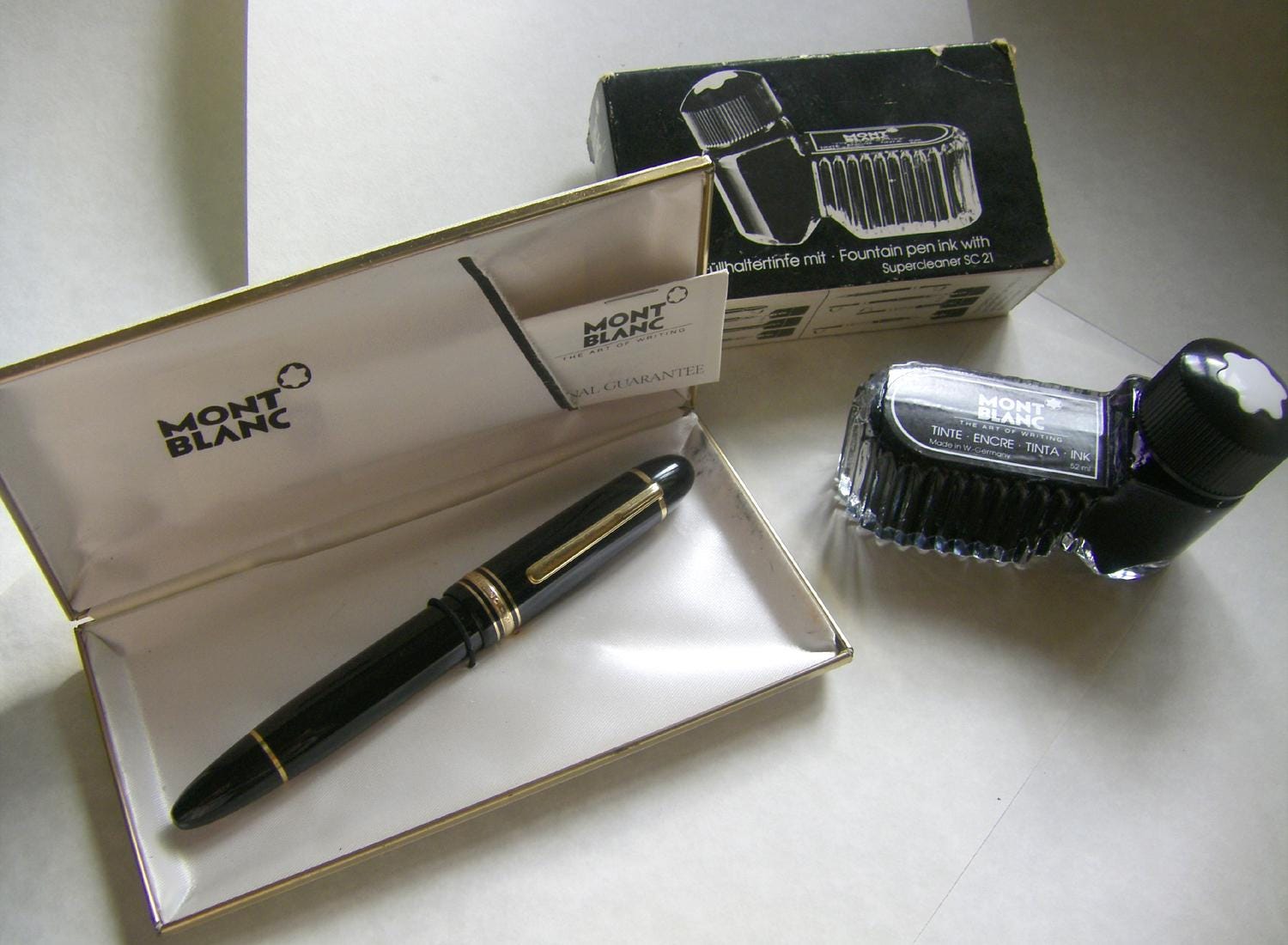 モンブラン万年筆　ギフトボックス Montblanc gift box - Etsy 日本
