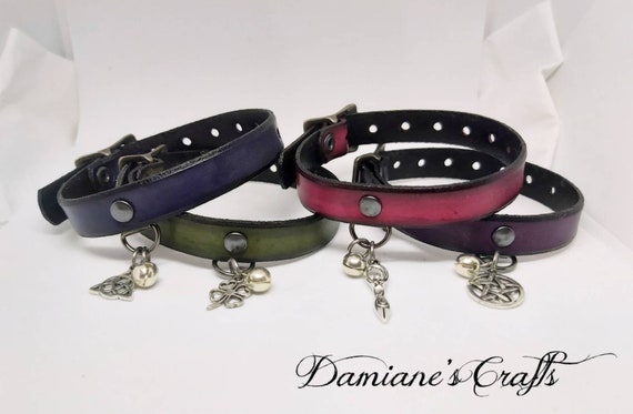 triquetra cat collar