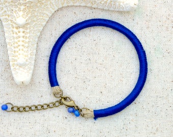Indigo thread bracelet . embroidery floss indigo bracelet . dark blue thread bracelet . indigo blue bracelet . choose your length + 1” chain