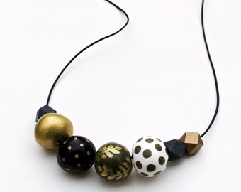 Chunky bead necklace/modern necklace/wooden necklace/colorful necklace/statement necklace/oversized beads/gold/black/green/polka dots