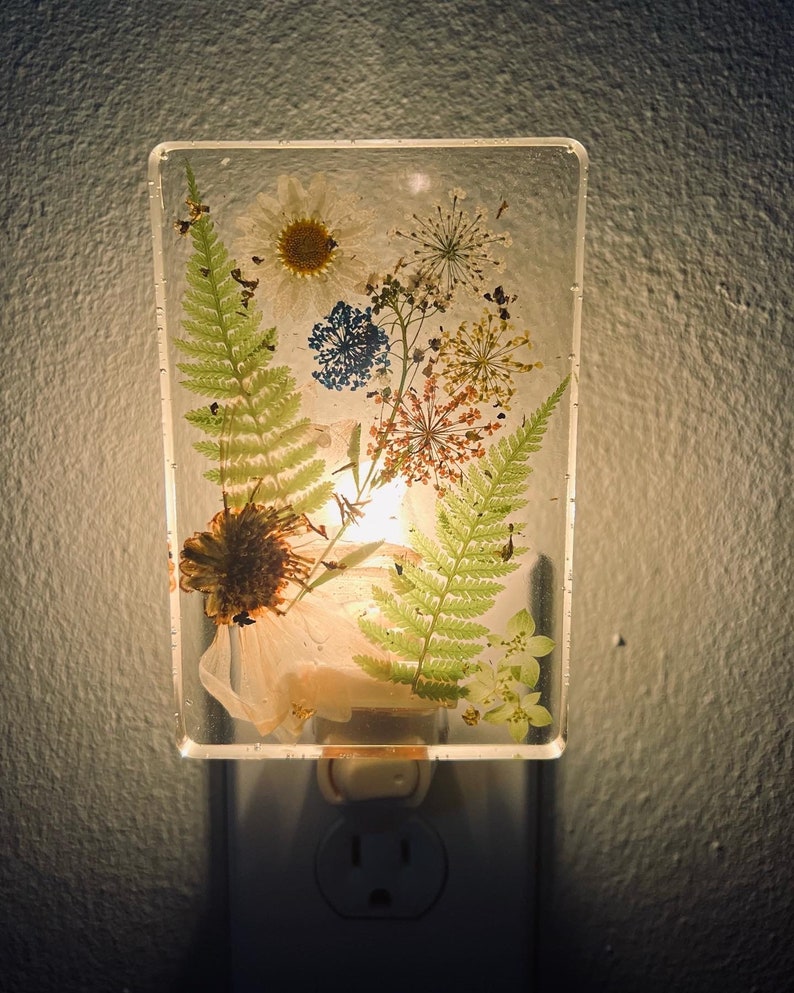 Pressed Flower Resin Nightlight Etsy