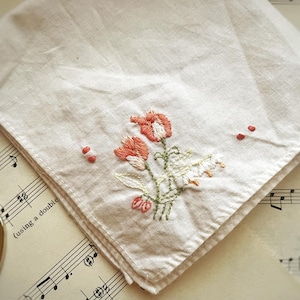 pretty embroidered flower vintage handkerchief