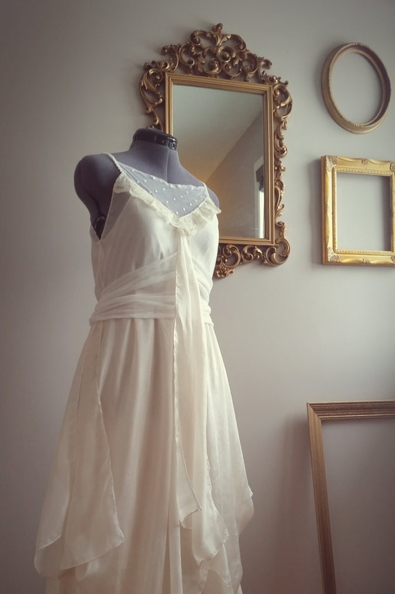 VINTAGE Ispirato Avorio Pizzo Abiti da Sposa Matrimonio Rosa Scuro personalizzato Giarrettiera