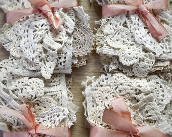 Conjunto misterioso de retazos de encaje de crochet vintage en blanco roto para scrapbooking, diario basura, manualidades, rollo de retazos