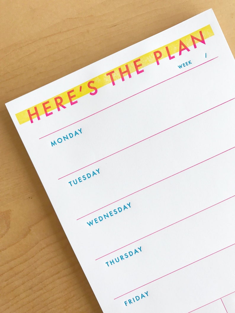 Here's The Plan Weekly Desk Notepad image 1