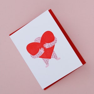 Tarjeta de felicitación Heart Hug Letterpress