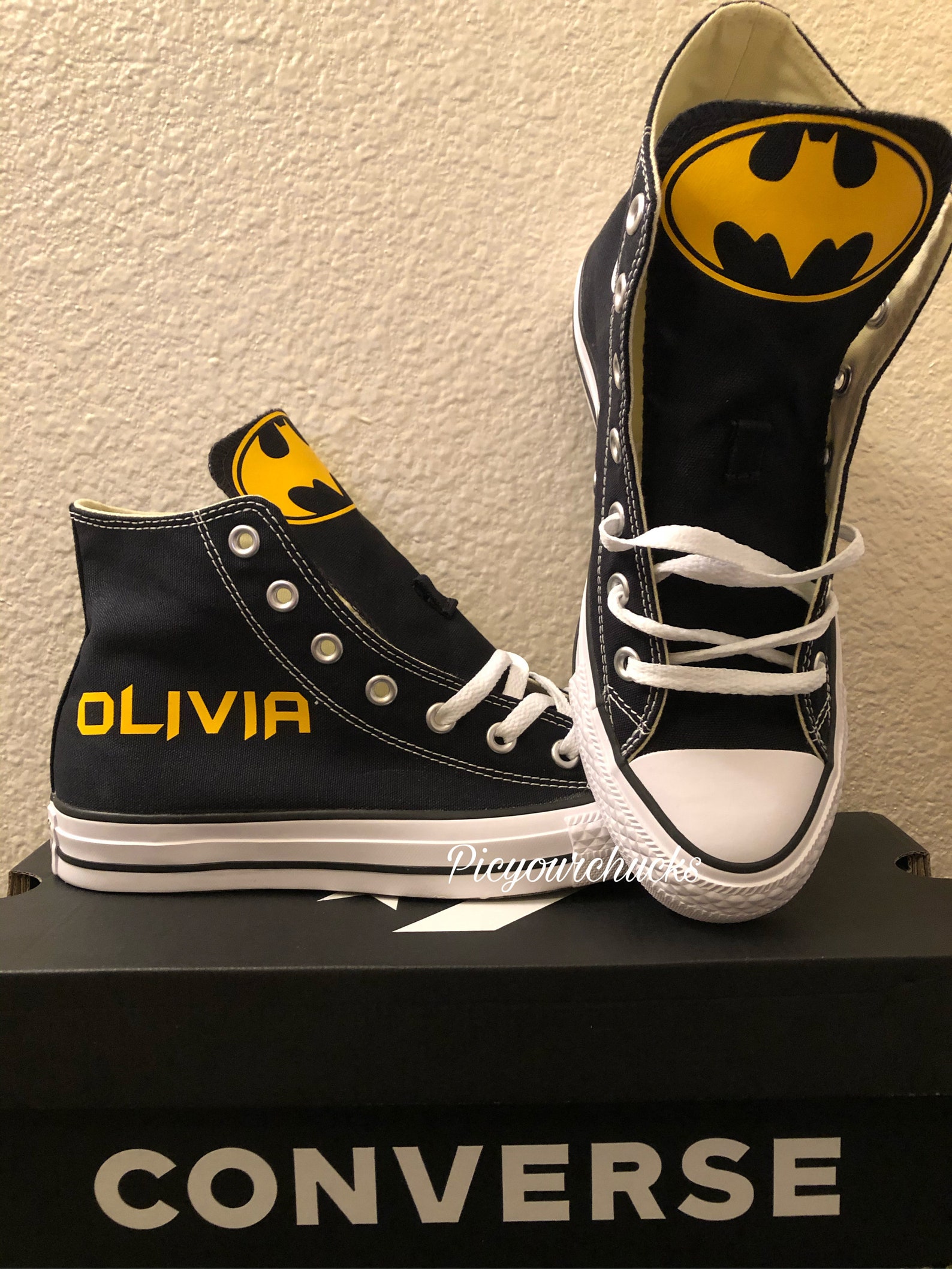 custom batman converse