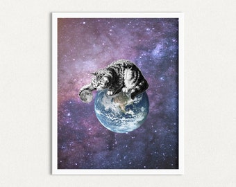 Lámina artística de Planet Cat, obra surrealista de un gato espacial (descarga digital)