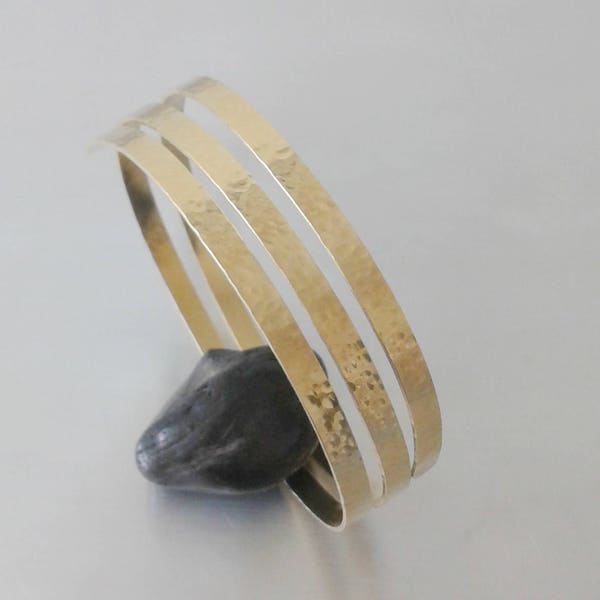Arm Band-Hammered Upper Arm Band - Gold Silver Cuff bracelet made of brass, aluminium or german sivler.
