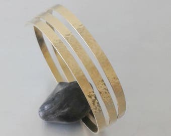 Arm Band-Hammered Upper Arm Band - Gold Silver Cuff bracelet made of brass, aluminium or german sivler.