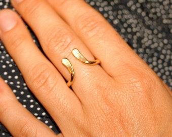 Minimal Chik Ring - Handgemachter Gehämmerter schlichter Ring Unikat Design Gold - Silber,Vergoldet 24k