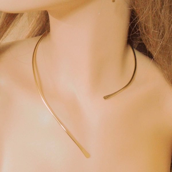 Minimalist Choker Necklace made of brass , aluminum , german silver or sterling silver wire neckband