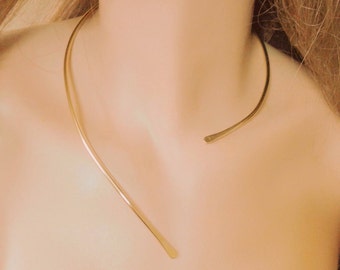 Minimalistische Choker ketting gemaakt van messing, aluminium, Duitse zilveren of sterling zilveren draad nekband