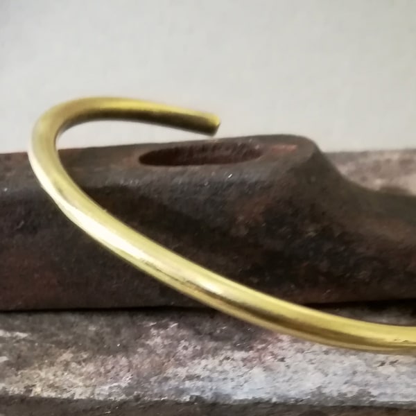 Men's Brass Bracelet, Bracelet Wide Rustic, Bar Men's Bracelet,  Brass Bracelet Patina, Rustic Hand Forged, Anniversary Gift,shiny finish