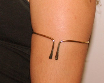 Minimal Gold - Silver Upper arm cuff - arm band Handmade hammered Simple Arm Band