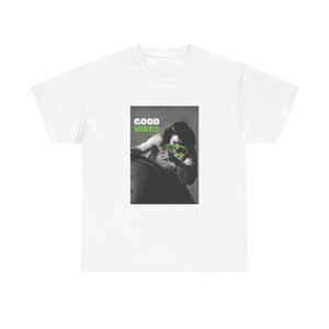 Good Artsy Vibes || Unisex Heavy Cotton Tee, Unique Art Print T-shirt, Handmade Gift