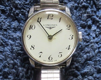 Montre bracelet Longines dame acier 1978. Watch bracelet Longines lady steel 1978.