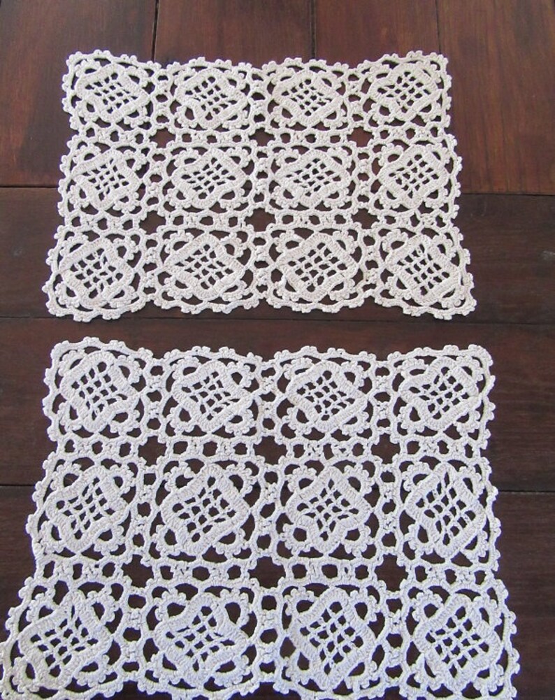 2 Set de table frivolités au crochet en coton écru. 2 Anciens napperons fait main. image 3