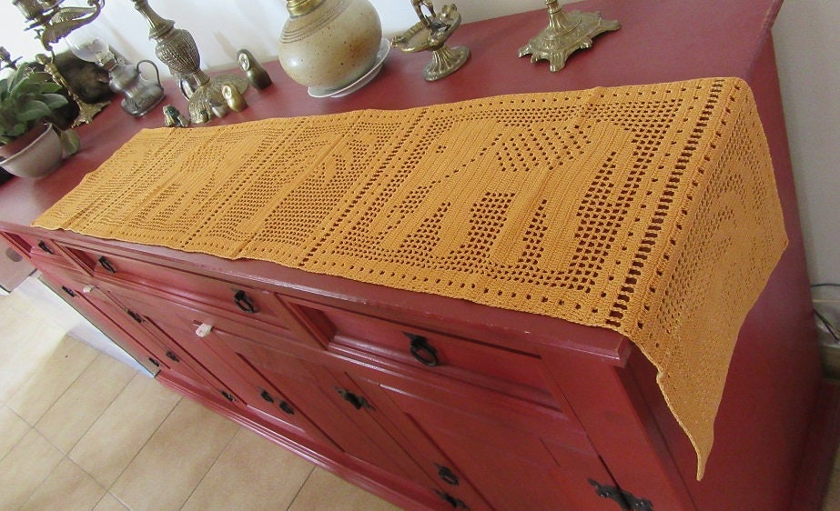 Chemin de Table Napperon Au Crochet Fait Main en Coton Orange.