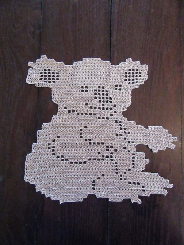 Koala, Napperon Au Crochet en Coton Beige Foncé. Fait Main. Pièce Unique Neuve