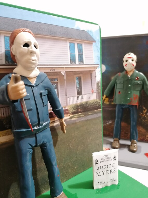 Figurines - Action Figure 22cm./8,6 