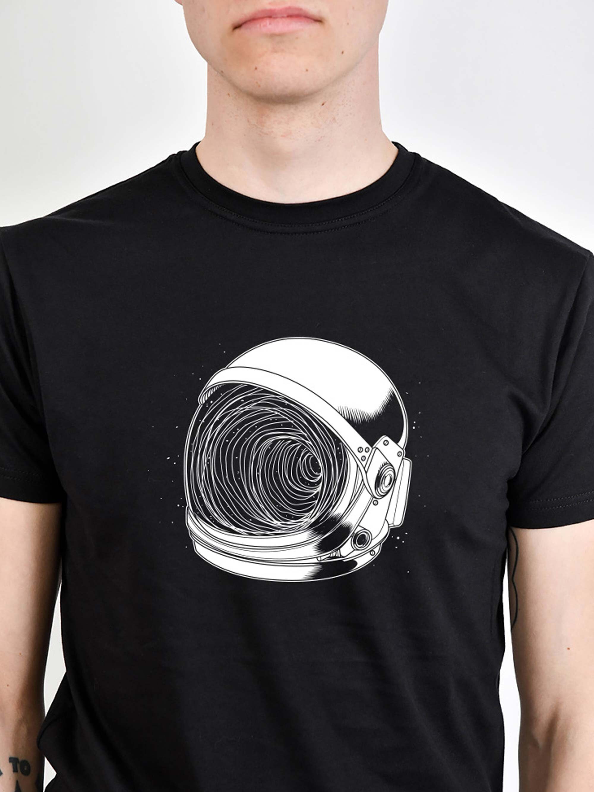 【CRITIC】TWIST WORMHOLE LOGO T-SHIRTS 2024041511033486594324110661c8