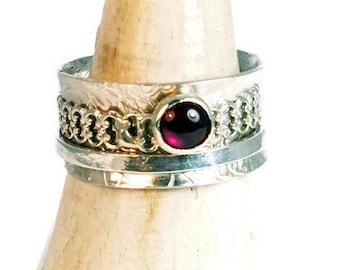 Silver Garnet Spinner Ring/Textured silver inner ring/Fancy gallery wire/Gorgeous  Statement Ring/ Unique gift, Valentine/SizeV