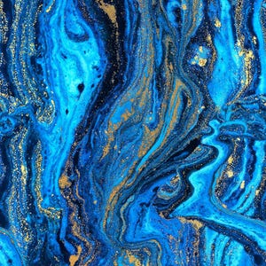 Puede incluir: Fondo abstracto de m&aacute;rmol azul y dorado con patrones en espiral y brillo.