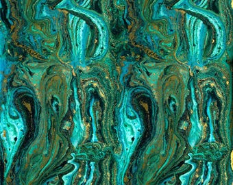 Tela de seda satinada italiana / Estampado de mármol verde turquesa con detalles dorados, Hecho en Italia