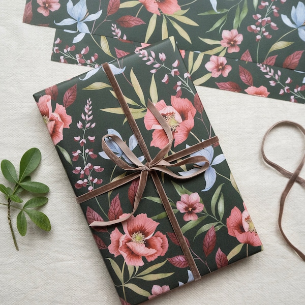 Papier cadeau fleuri, motif coquelicots botaniques, illustration florale