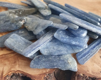 Kyanite crystal, kyanite Blade, blue crystal, kyanite stone, gift for her, Throat chakra