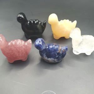 Dinosaur gift, dinosaur Crystal, Dinosaur stone, crystal anniversary, gift for her, Gift for him, crystal for kid, crystal for child