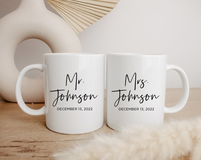 Tasses Mr & Mrs, cadeau de mariage personnalisé, tasses de mariage personnalisées, cadeau de fiançailles, tasses de mariée et de marié, cadeau d'anniversaire