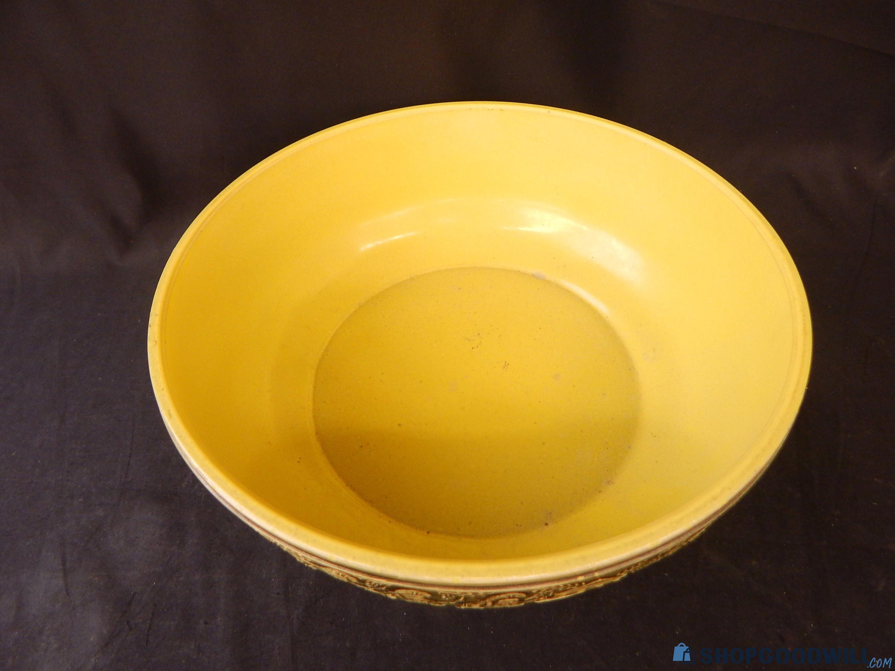 Handmade Greek Footed Pottery Bowl Adorned With Ancient Roman Warriors