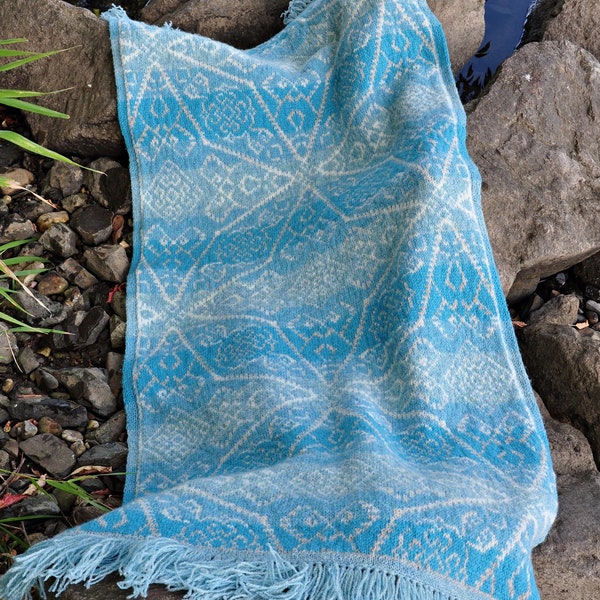 Fair Isle - Sjaal in karibischen Farben - Aus Original Shetlandwolle