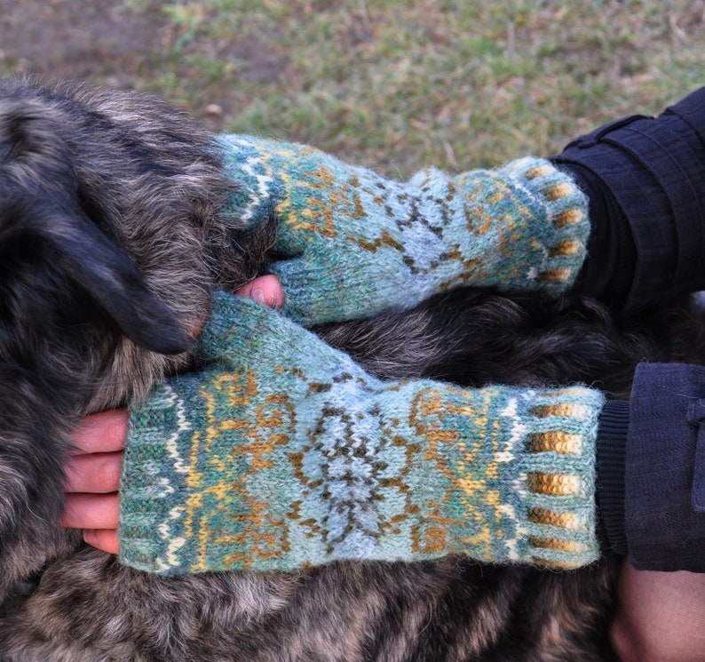 Fair Isle Handschuhe aus Shetlandwolle Digitale Strickanleitung image 2