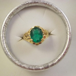 10kt Gold Lab Created Emerald Ring, Size 8 1/2, Vintage 90&#39;s
